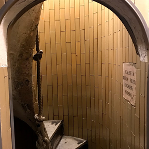 Escadas para a cúpula