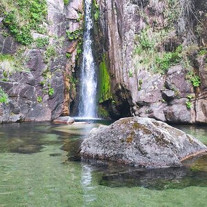 80 Cascata Pincães.jpg