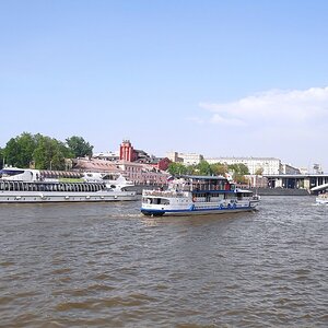 14 Moscow.jpg