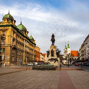 Polonia01 (portal).jpg