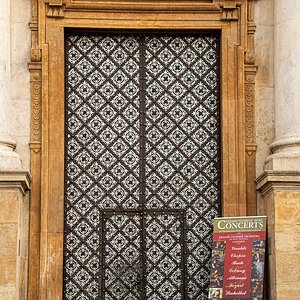 Polonia16 (portal).jpg