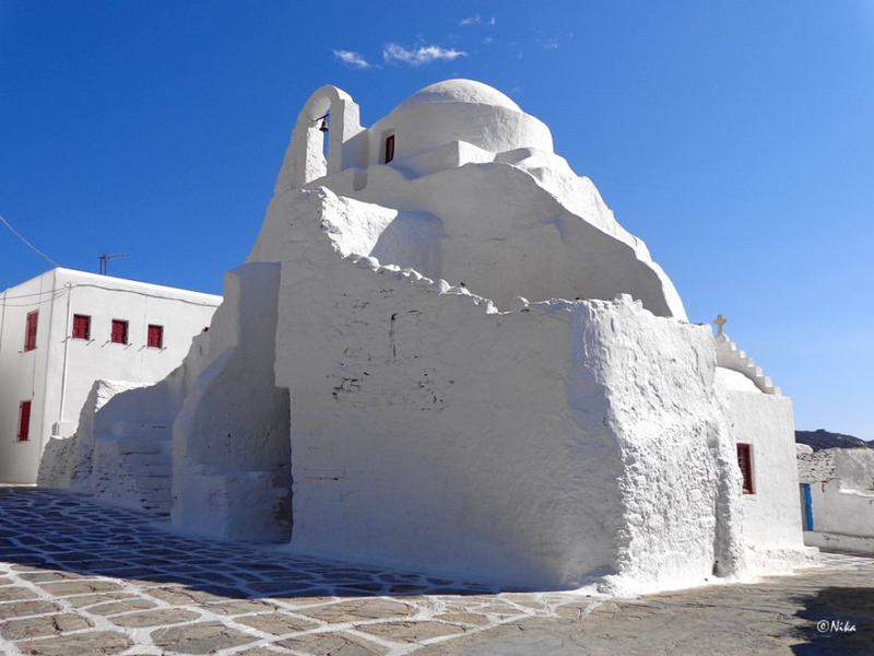08Mykonos Paraportiani