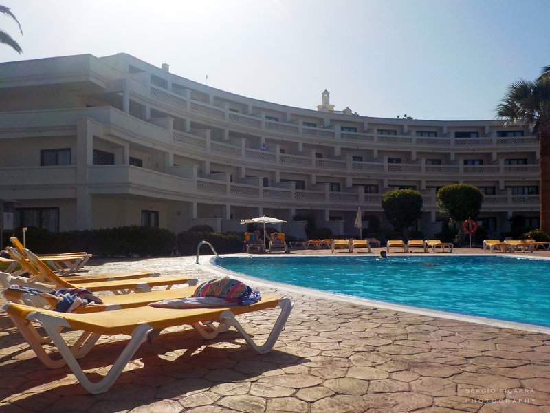 14. Piscina