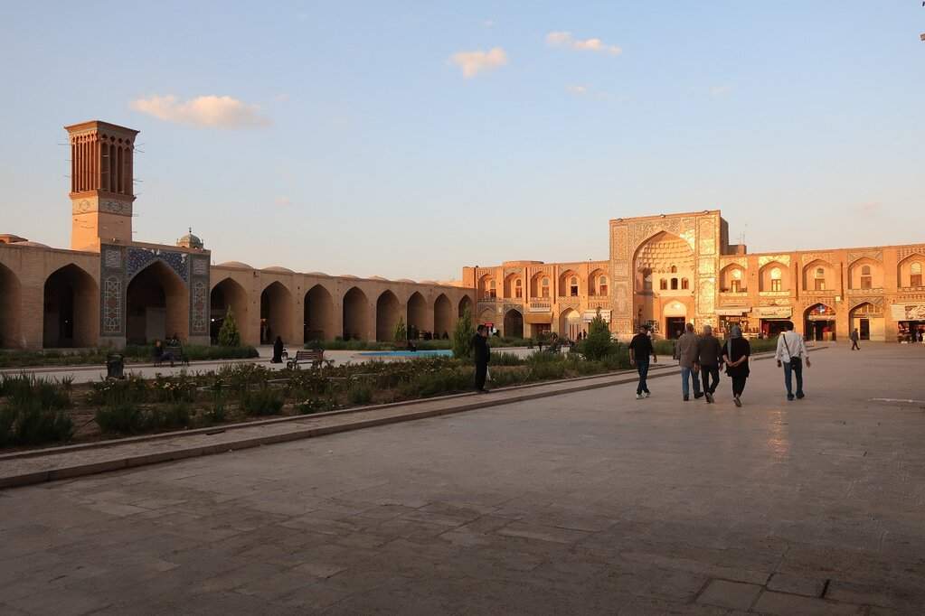 15 Kerman