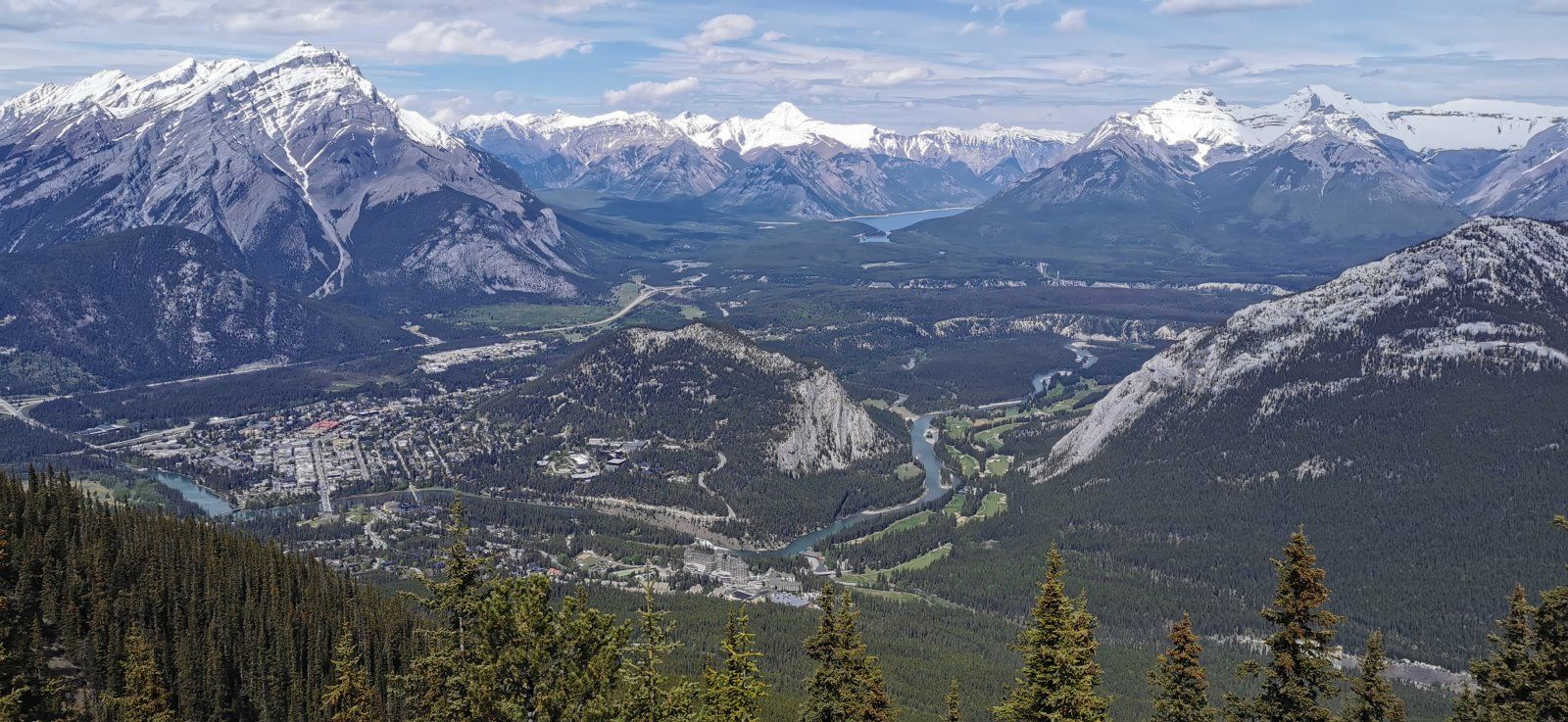 15 Rockies.jpg