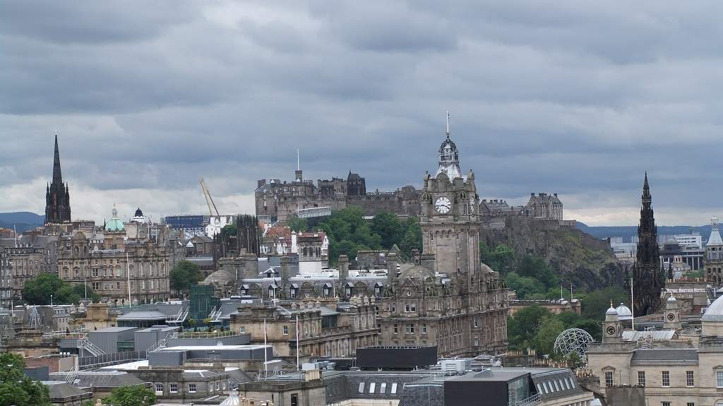 18 - Edimburgo