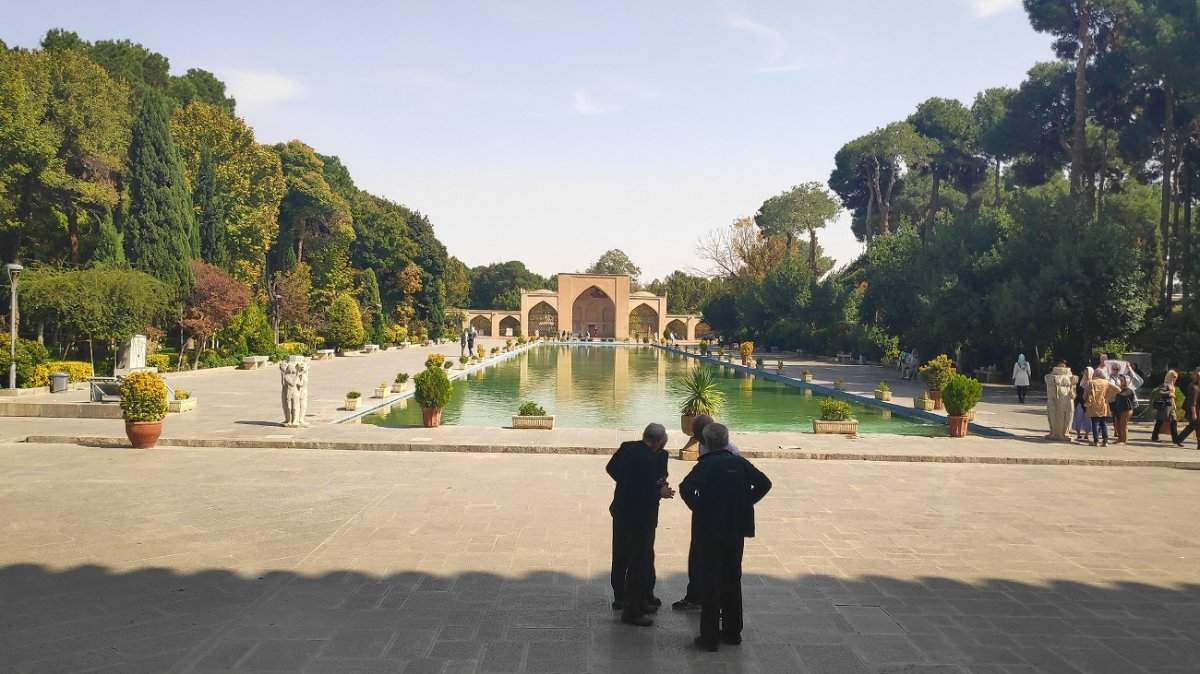 18 Isfahan