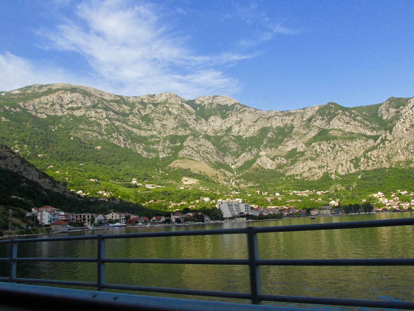 1980-01-01 00.05.53.jpg