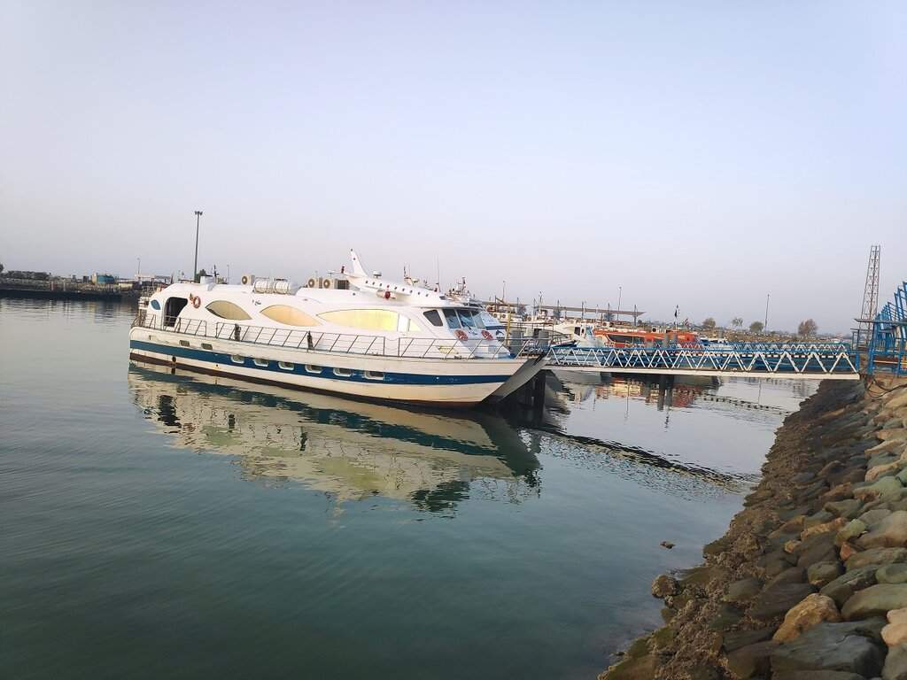 2 Bandar