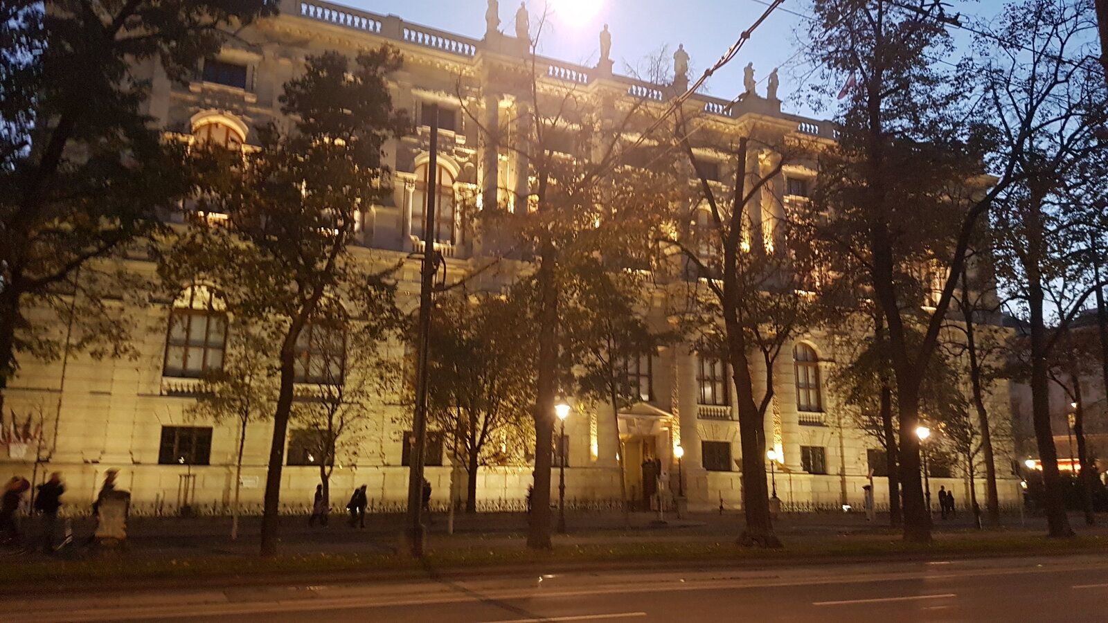 20191026_171807.jpg