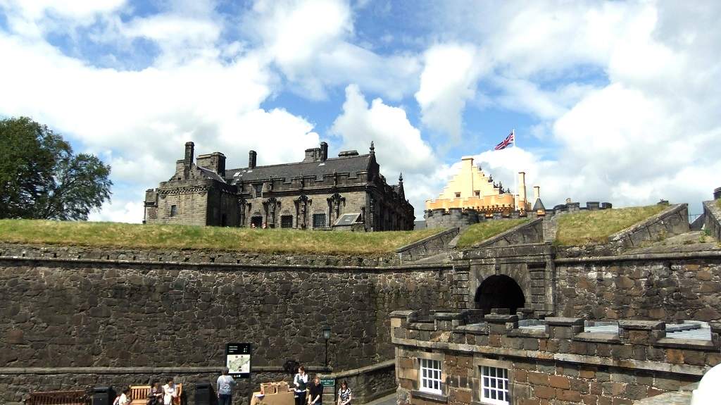 23 - Stirling