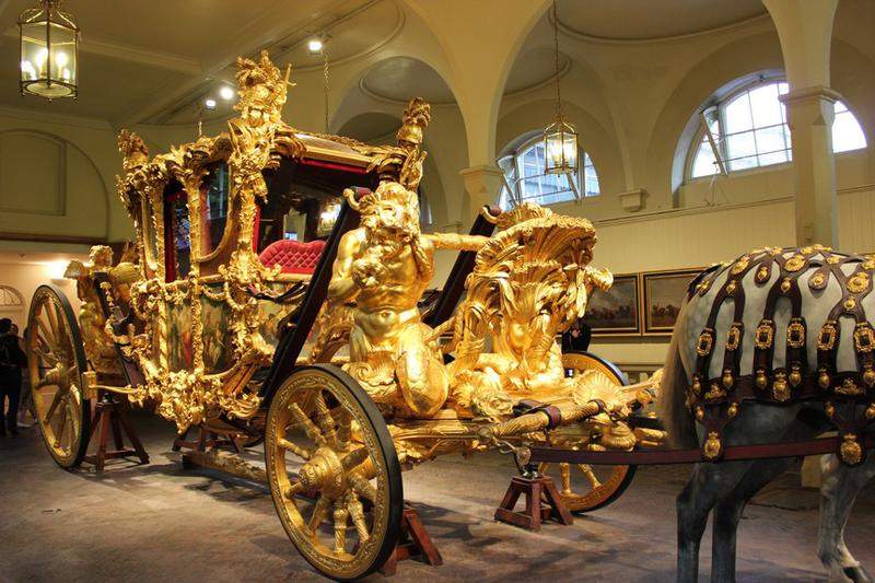 24 Royal Mews