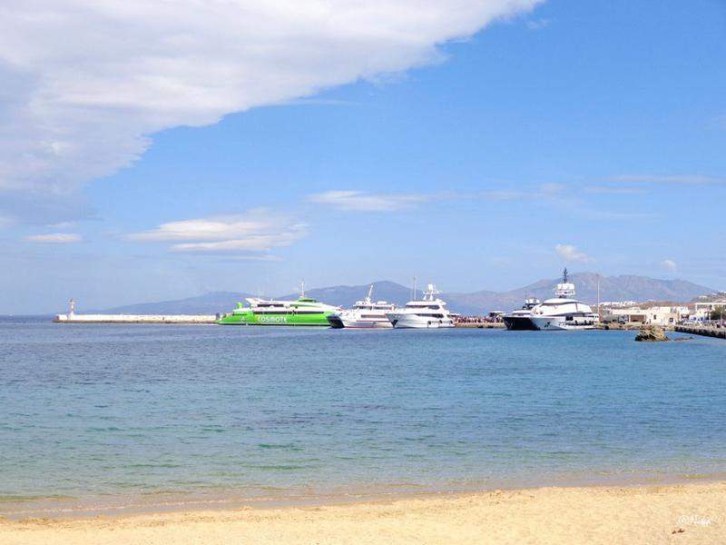 28Mykonos