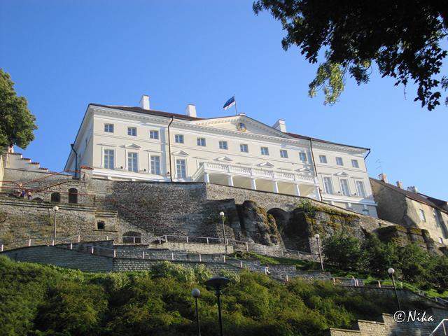 2Toompea 1 - Tallin.JPG