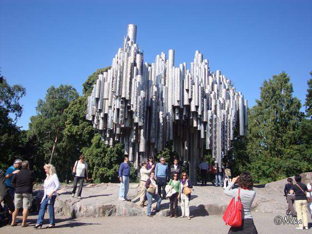 3Sibeliuksen Puisto (Parque Sibelius) 2 - Helsinquia.JPG