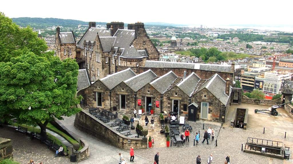 4 - Edimburgo