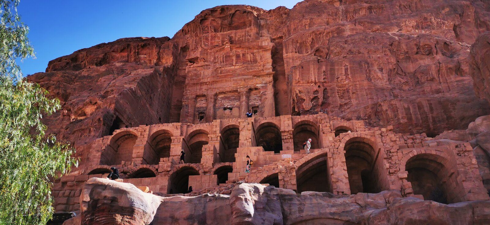 44 Petra.jpg