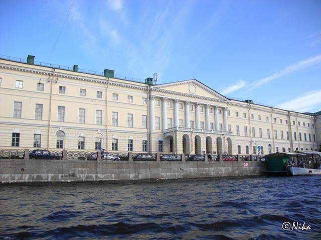 4Biblioteca Nacional Russa - S. Petersburgo.JPG