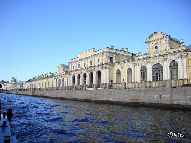 4Estaleiro - Reki Fontanki 2 - S. Petersburgo.JPG