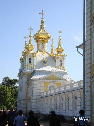 4Petrodvorets - Bolshoj dvorets (Capela Este).JPG