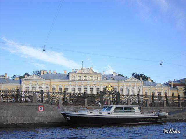 4Sheremetevskiy Dvorets 1 - S. Petersburgo.JPG
