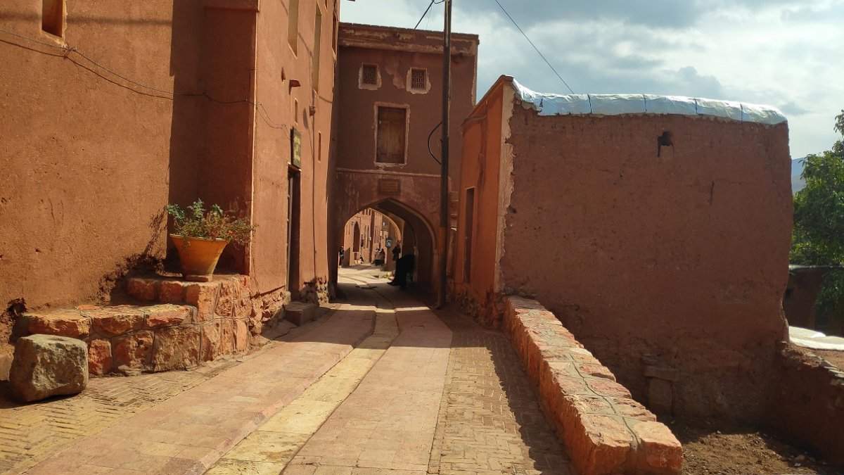 56 Abyaneh