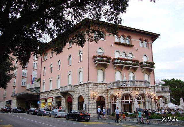 5DSC04399 Marsala Tita (rua) - Opatija 5.JPG