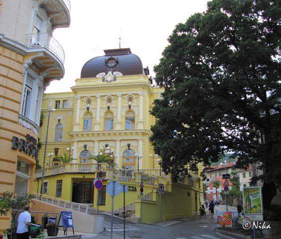 5DSC04402 Marsala Tita (rua) - Opatija 7.JPG