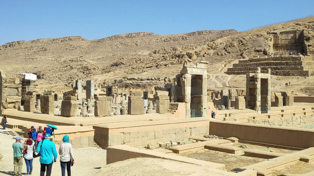61 Persepolis