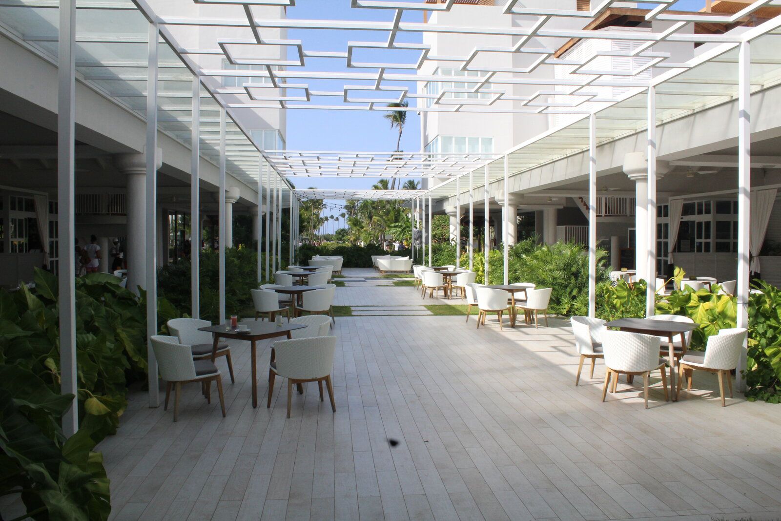 7.resort 1.JPG