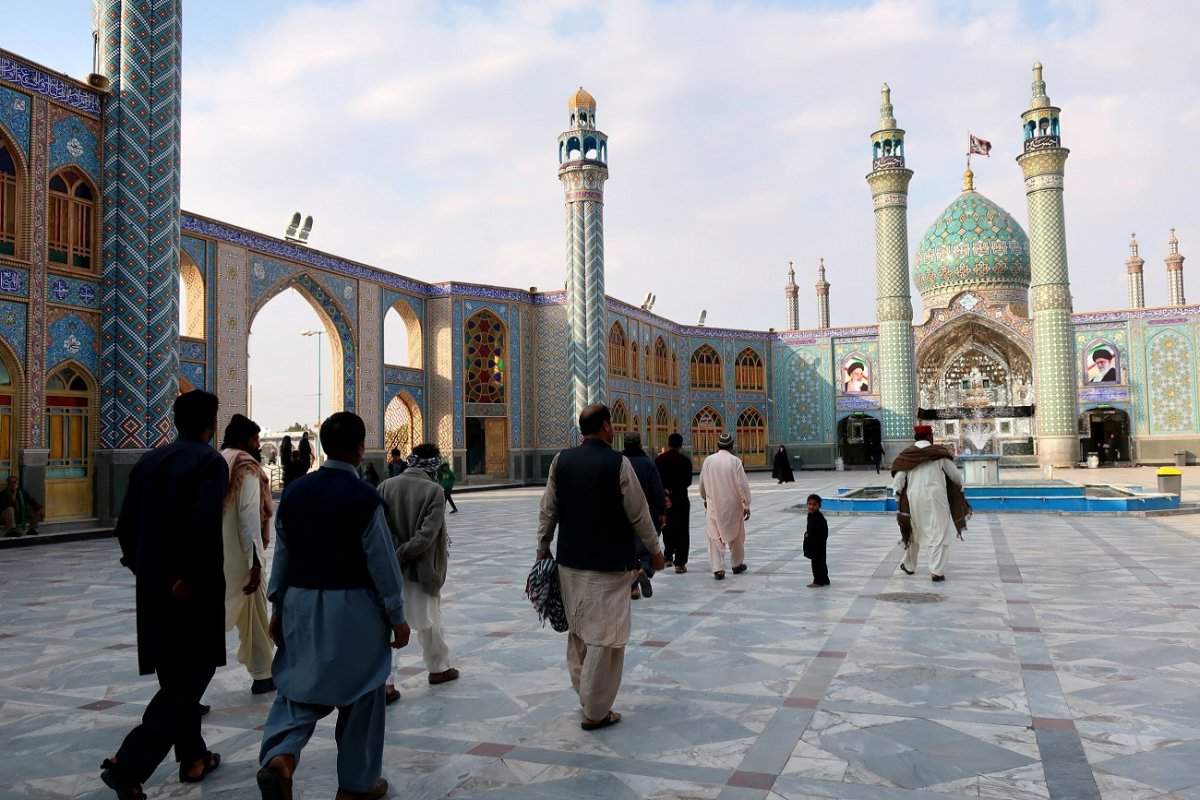 72 Kashan