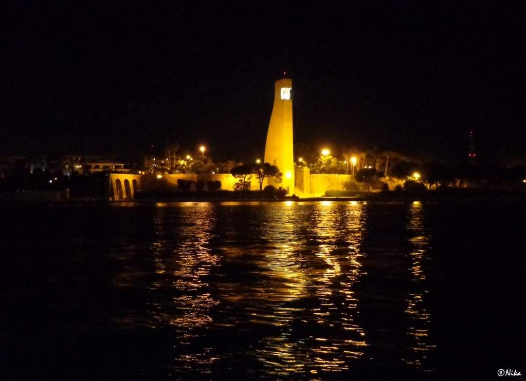 7DSC09571 Monumento Al Marinaio D Italia - Brindisi0