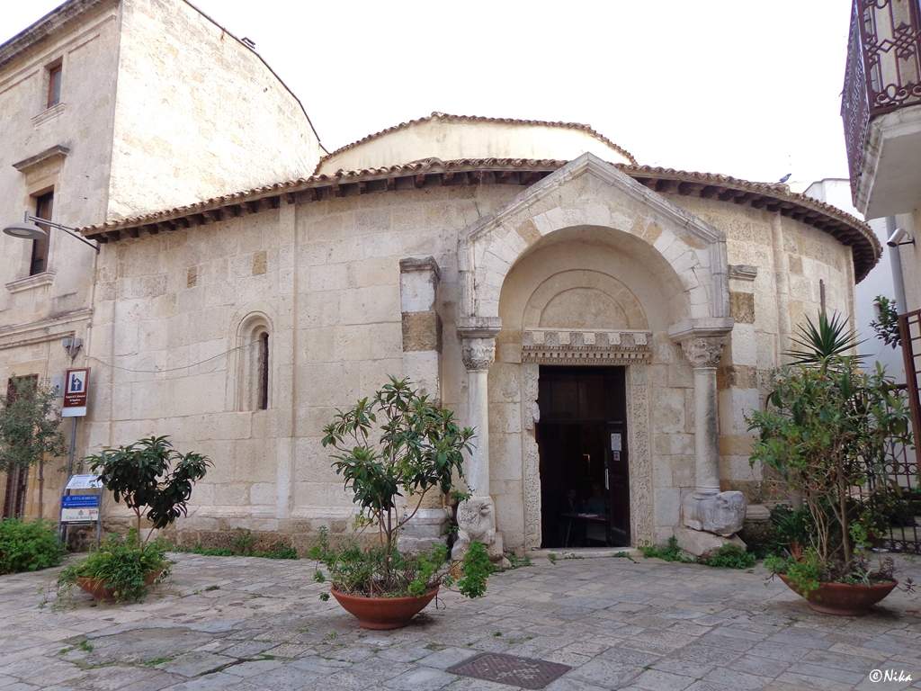 7DSC09681 Tempio Di San Giovanni Al Sepolcro - Brindisi0
