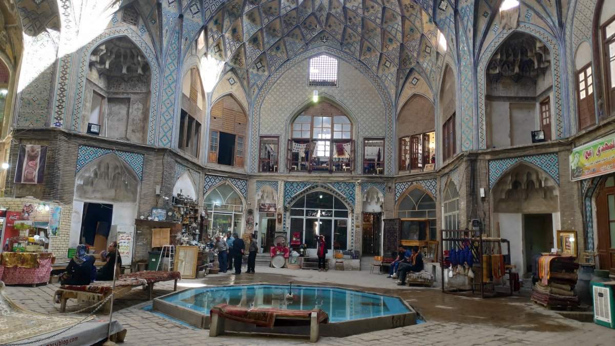 90 Kashan