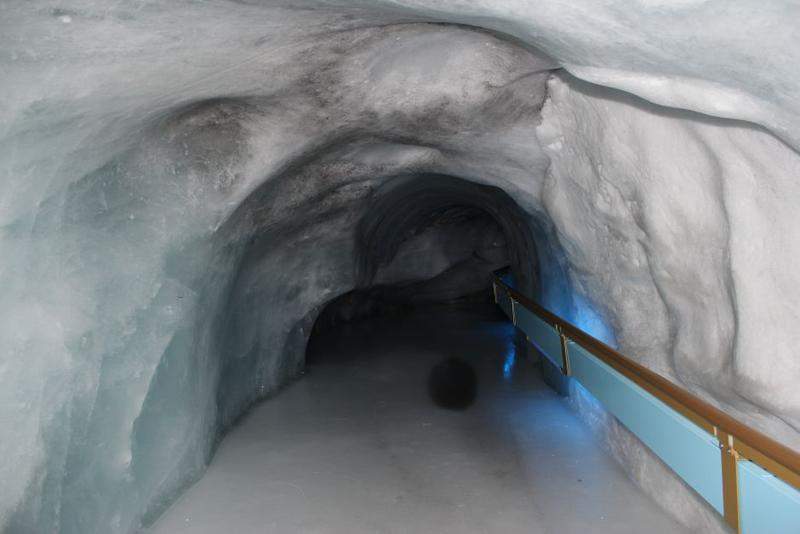 A gruta do glaciar