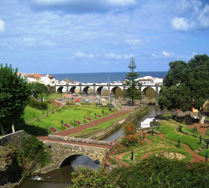 Açores 1 048