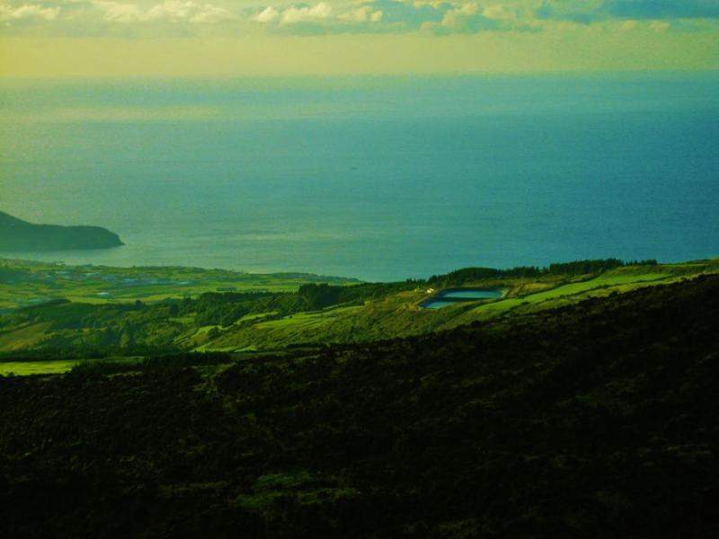 Açores 1 064