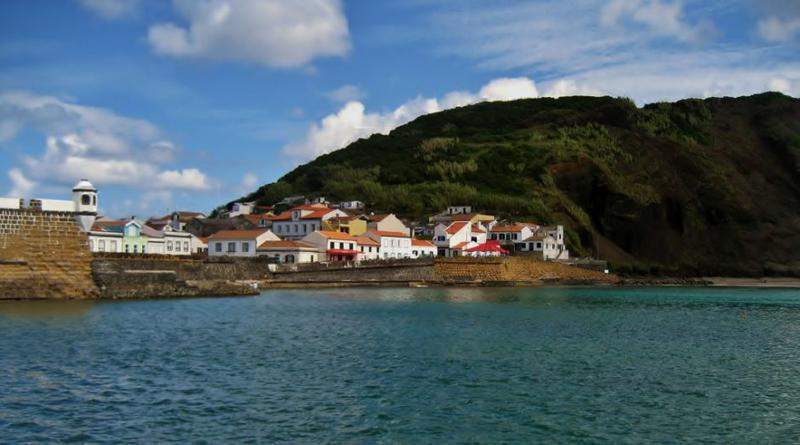 Açores 1 105