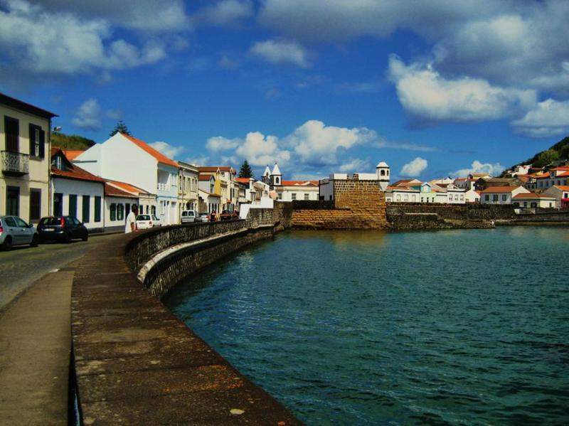 Açores 1 147