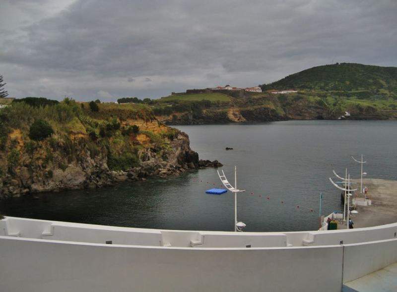 Açores 2 084