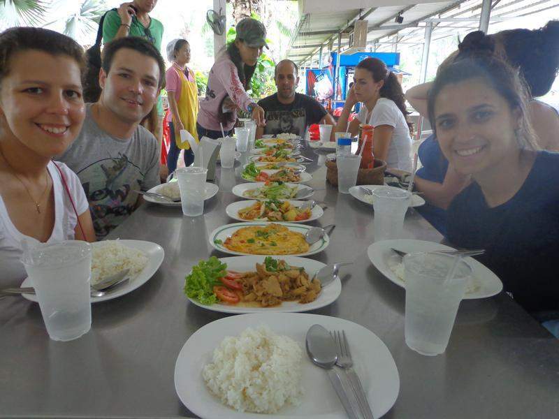 Almoço do Tiger Temple Tour