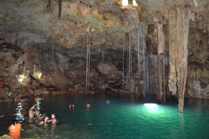 Cenote Xkeken