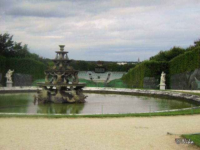 Château Versailles   Piramide