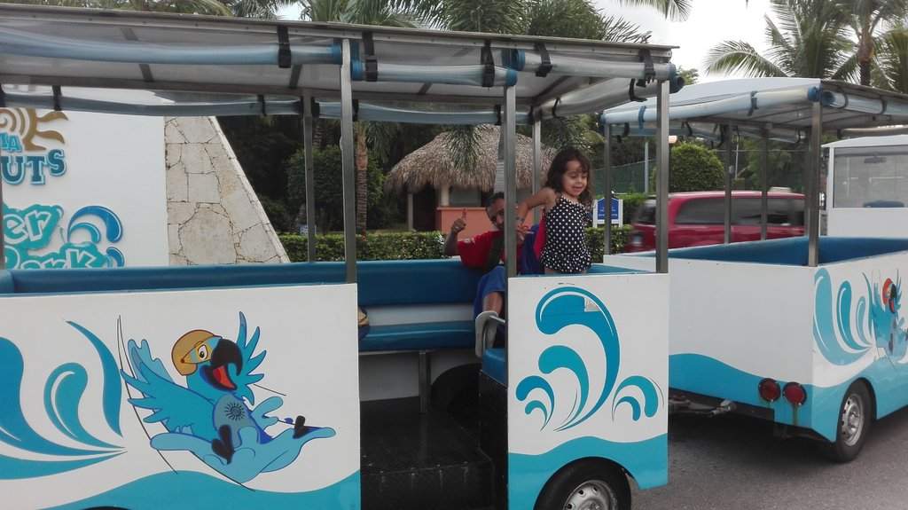 Comboio para o parque aquático