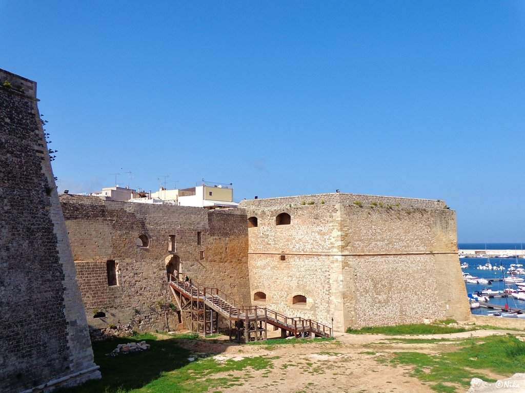DSC00097 Porta A Mare + Torre Matta - Otranto [1280x768]