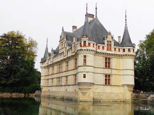 DSC01335AzayleRideau [640x480]