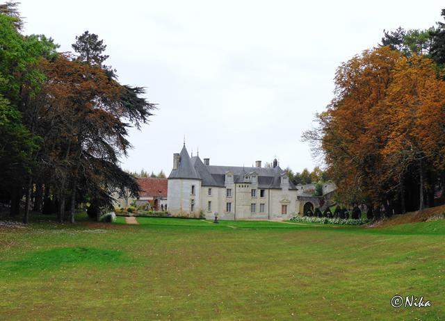 DSC01374ChateauDeLaChatonniere [640x480]