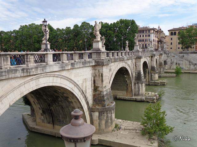 DSC01929Ponte Sant'Angelof [640x480]