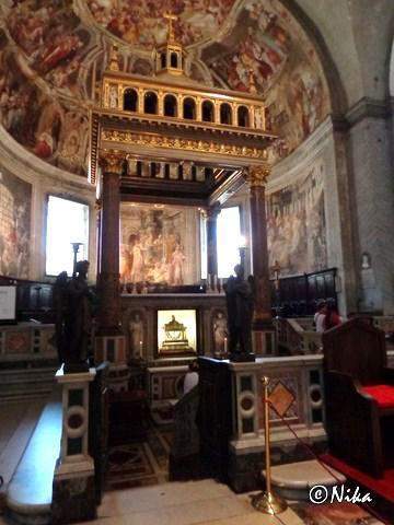 DSC02077Basilica Di San Pietro In Vincoli. [640x480]