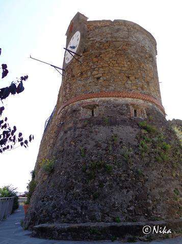 DSC02348Riomaggioref [640x480].JPG